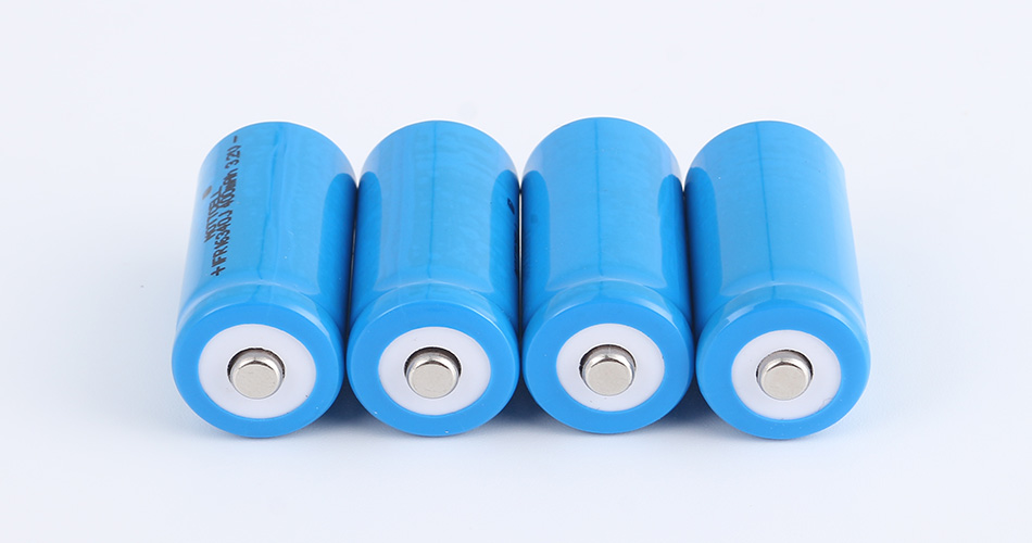 3.2V 16340 Lithium ion battery factory