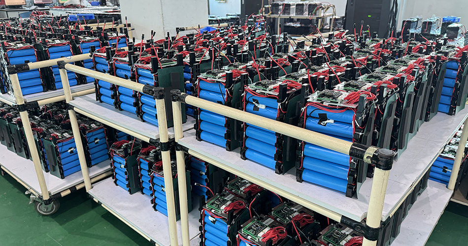 AA rechargeable battery supplier