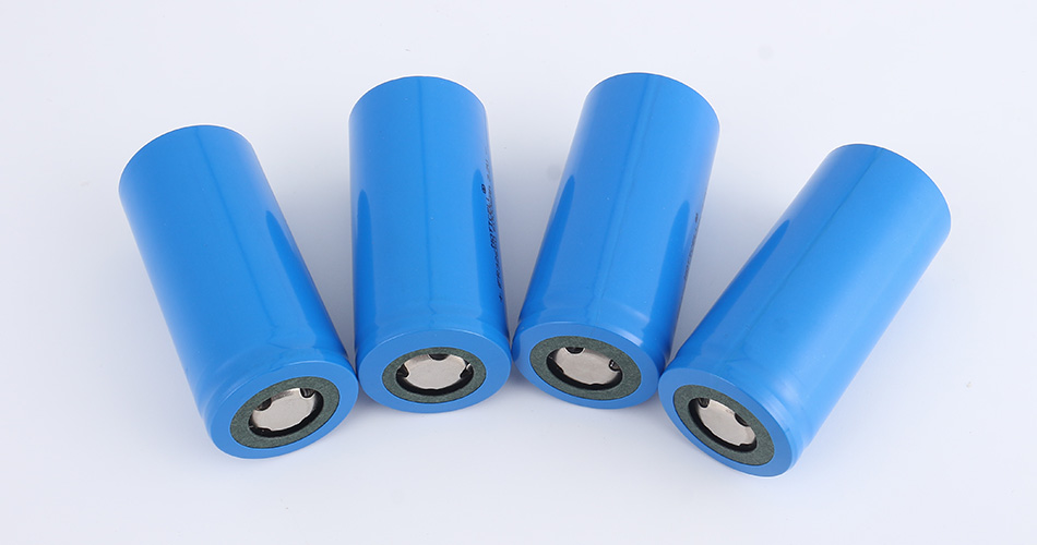 32700 cylindrical battery manufacturer