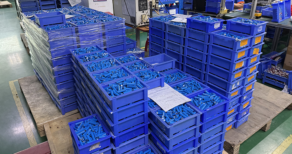 rechargeable aa batteries